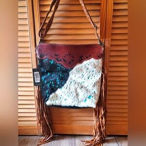 💖Brand New Myra Cowhide🐮 Fringe Tote/bag💙💚